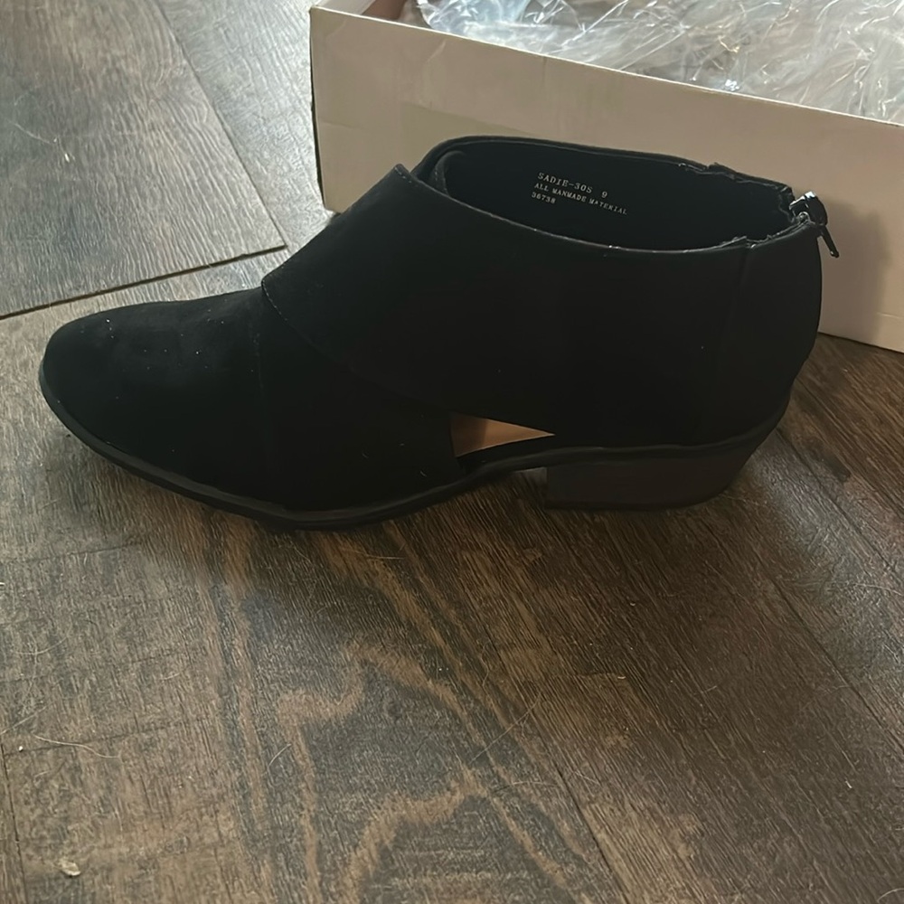 Bamboo Women's Sadie-30s Fashion cute Ankle Boots black size 9~ NEW